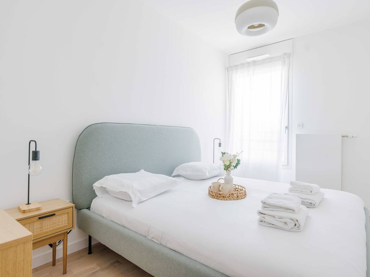 Apartamento entero, Apartamento con clase - Mercadillo in Saint-Ouen, Sena-Saint Denis