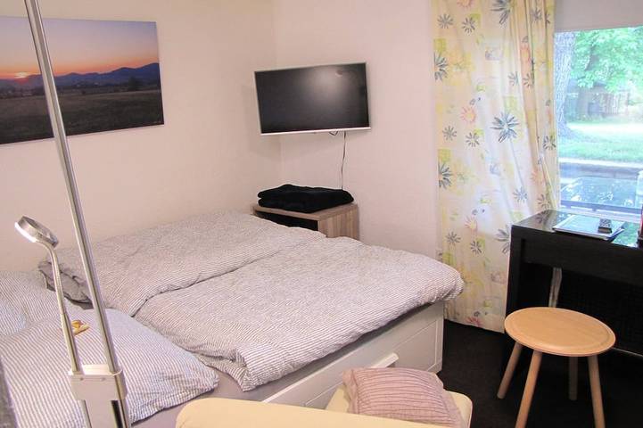 Ferienwohnung für 2 Personen, mit Garten in Bergpark Wilhelmshöhe - 4