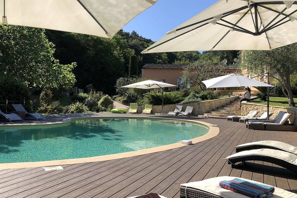 Beau 2 pièces dans Villa de charme in Cagnes-sur-Mer, Côte méditerranéenne (France)