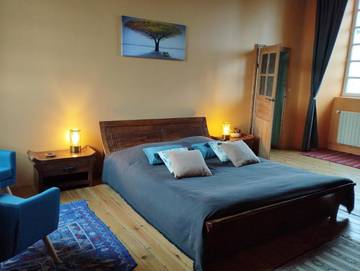 Chambre d’hôte pour 4 personnes, avec jardin à Montmartin-en-Graignes