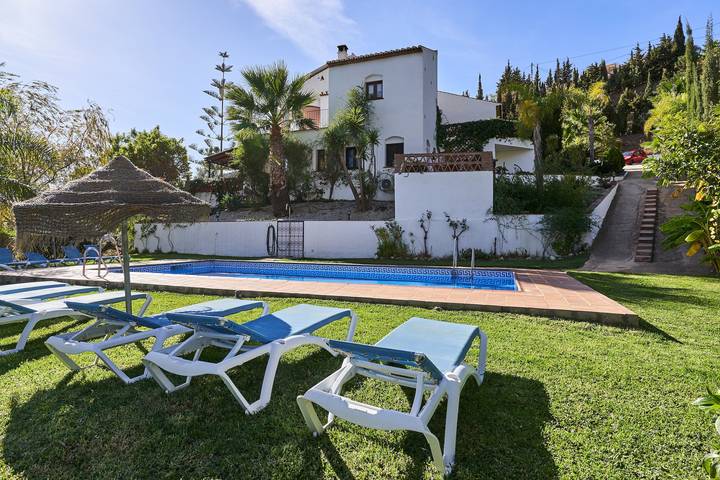 Villa pour 14 personnes, avec Balcon et Jardin à Frigiliana