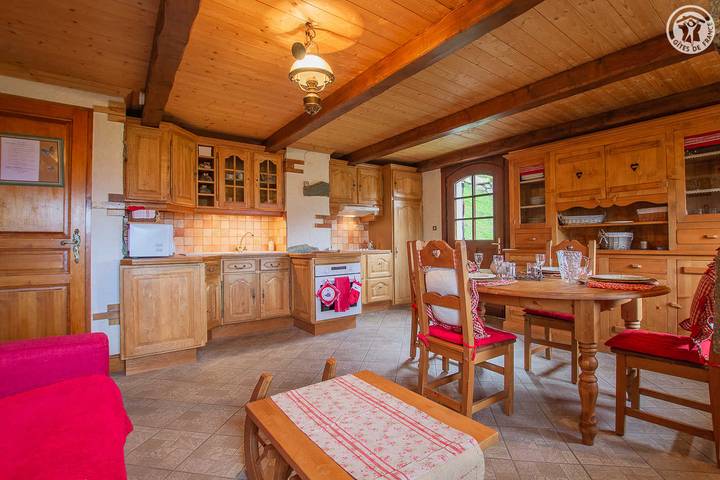 Gîte pour 4 personnes, avec jardin, animaux acceptés à Cohennoz - 2