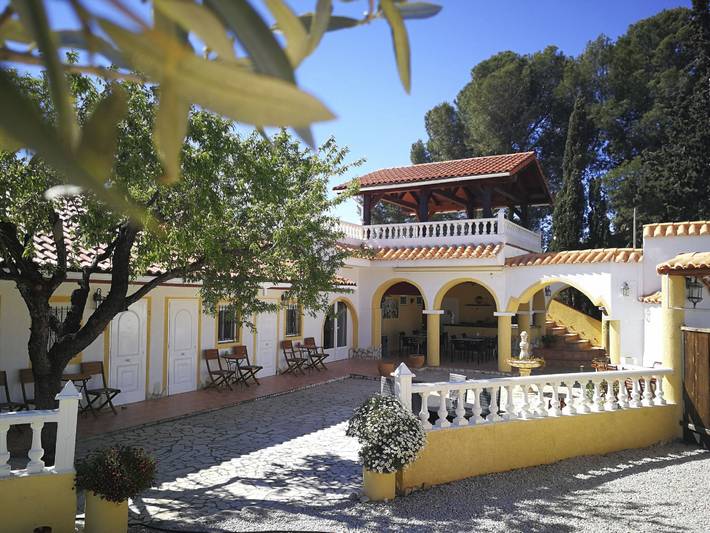 Casa rural para 10 personas, con jardín y terraza, Se admiten mascotas en Aguas de Busot