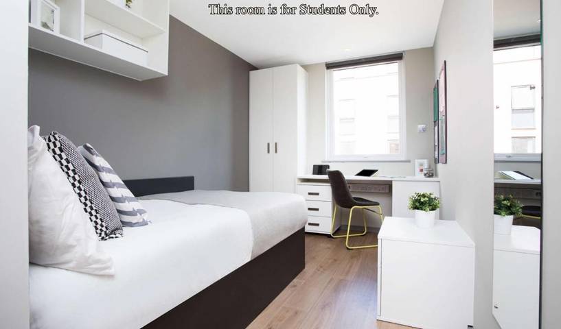 Bed and breakfast for 2 people in Durham