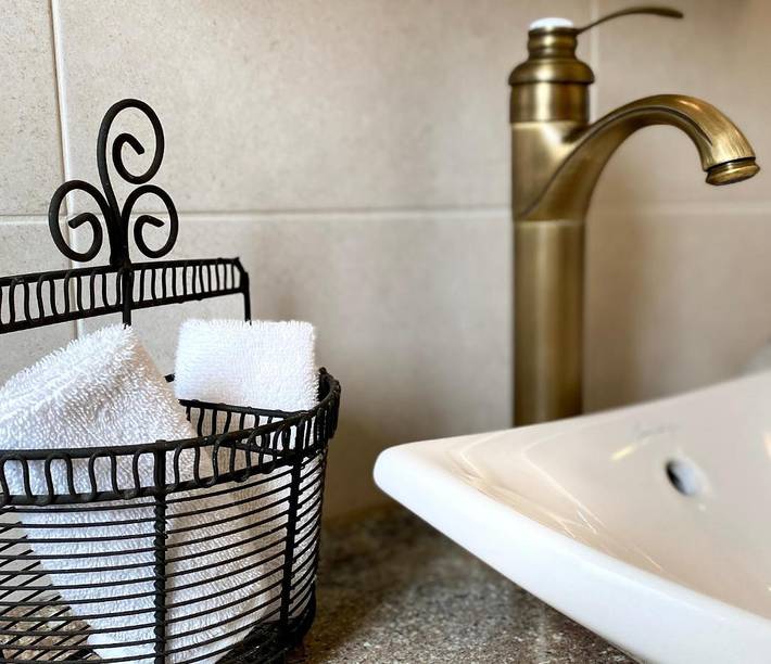 Chambre d’hôte pour 2 personnes, avec jardin ainsi que terrasse et piscine à Sarlat-la-Canéda - 4