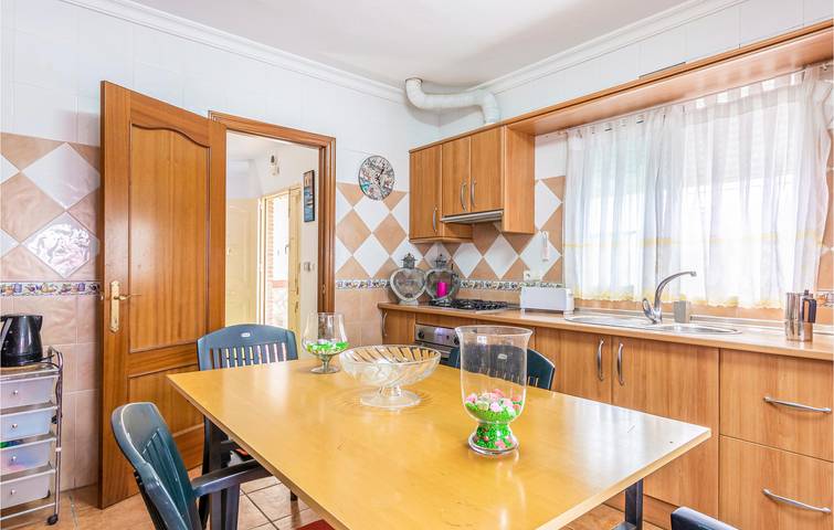 Sea View Apartment with AC, Pool & Kitchen, near Sedella in Sedella, Málaga Province