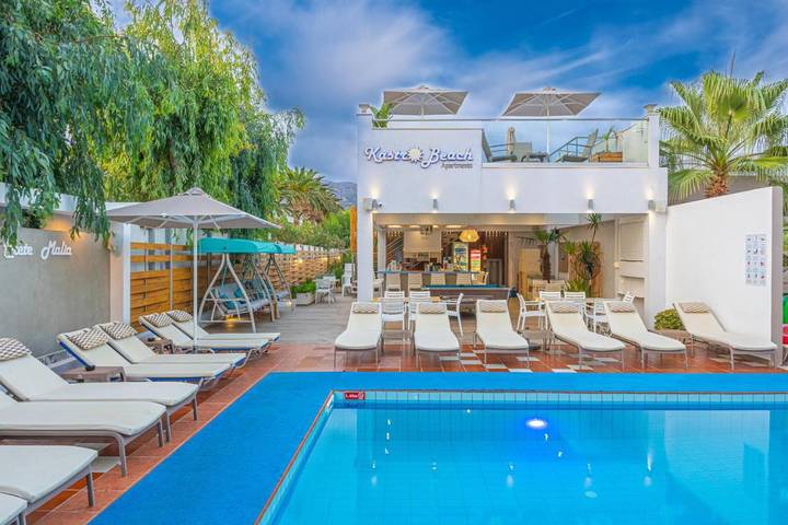 Appartement de vacances pour 2 personnes, avec vue ainsi que jardin et piscine