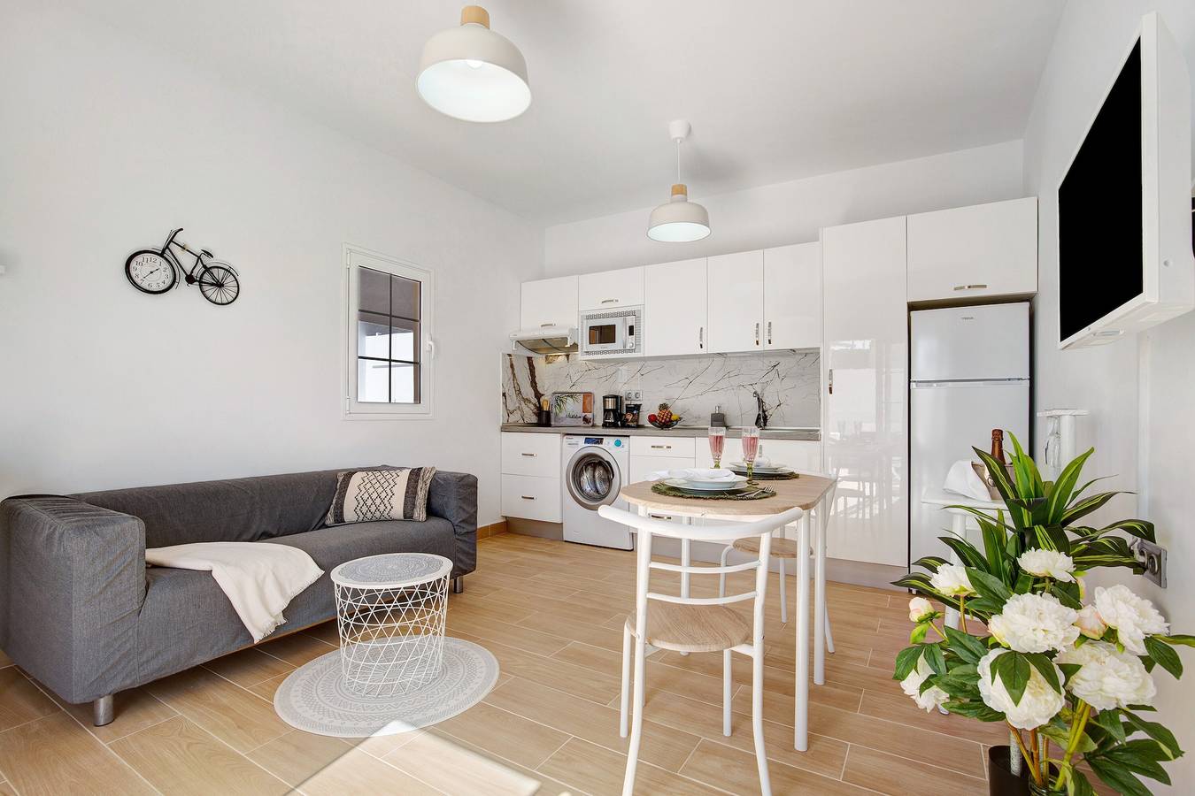 Appartement 'Apartamento El Naranjo Con Jacuzzi' met Privé Terras, Privé Tuin en Wifi, foto 7