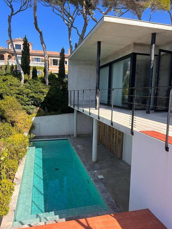 Villa pour 10 personnes, avec vue ainsi que jardin et piscine, animaux acceptés à Sanary-sur-Mer - 3