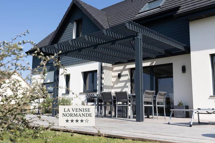 Villa pour 8 personnes, avec vue et jardin