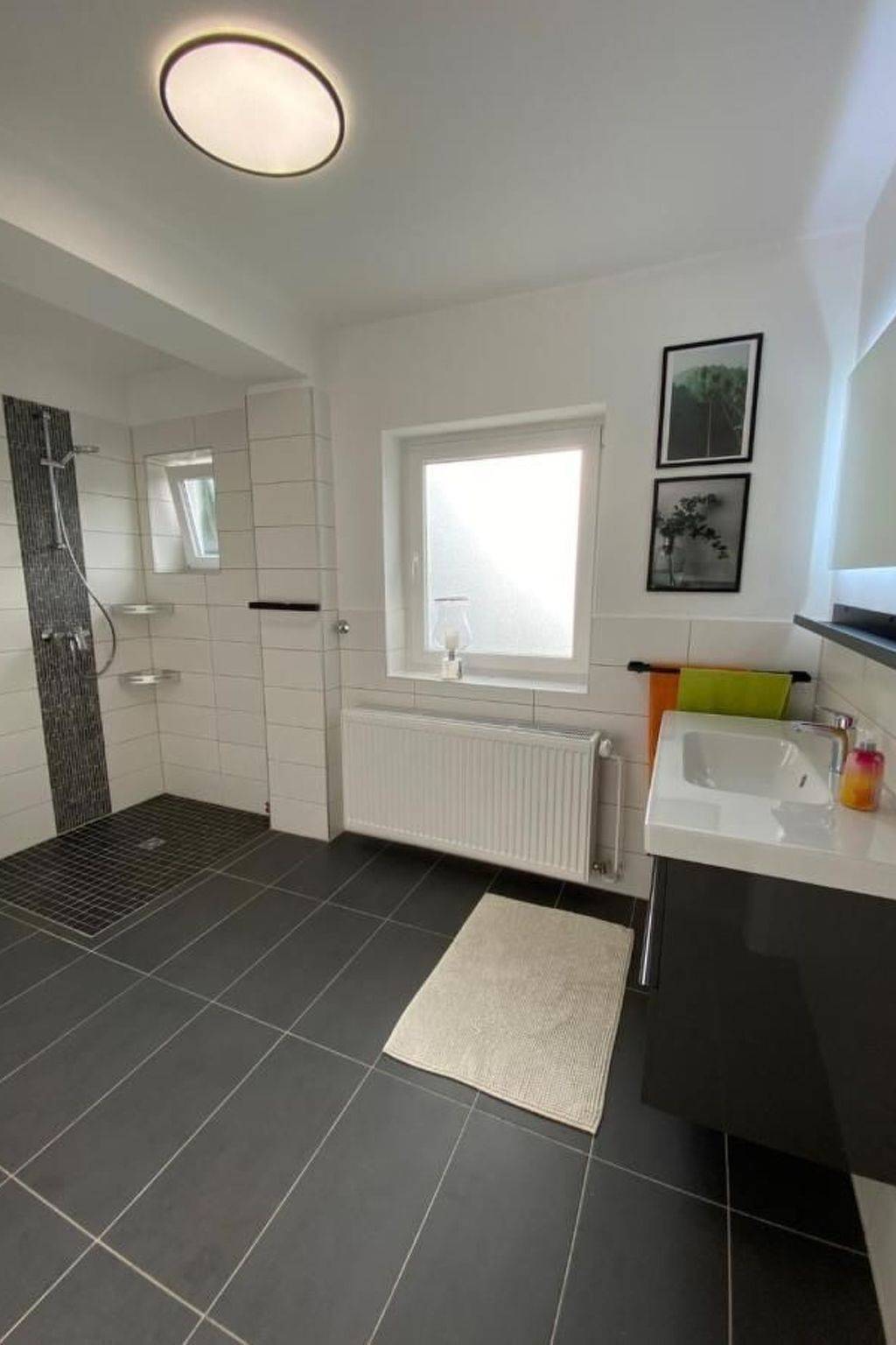 Ganze Wohnung, Daisys Ferienwohnung 267 Voslapp Links in Voslapp, Wilhelmshaven