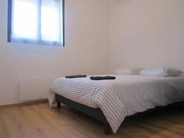 Gîte pour 6 personnes, avec jardin à Vaunaveys-la-Rochette
