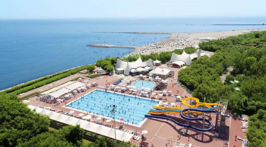 Ferienhaus für 10 Personen, mit Pool, kinderfreundlich in Chioggia