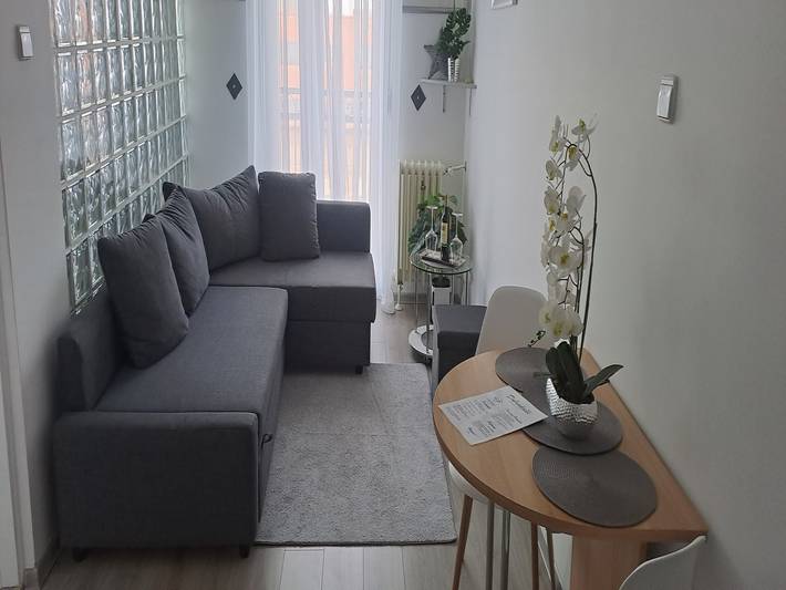 Ganze Wohnung, Ferienwohnung für 3 Personen mit Balkon in Osijek, Osijek-Baranja