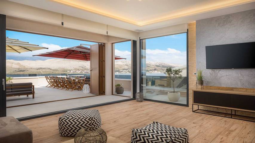 Villa pour 14 personnes, avec sauna ainsi que balcon et piscine dans Pag - 4