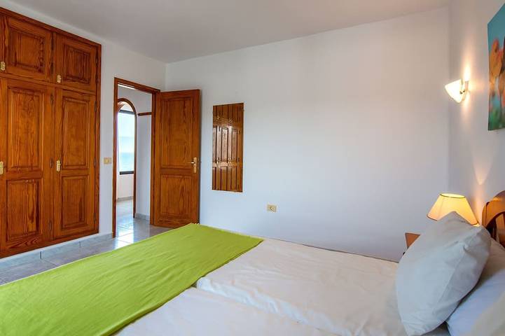 Reyes Natur - Bungalow en primera línea del mar in Charco del Palo, Haría
