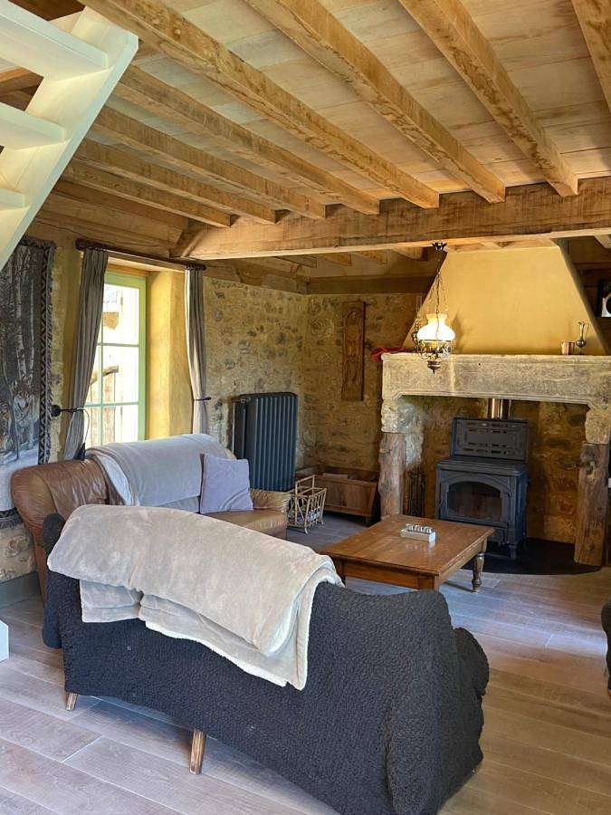 Location de vacances pour 8 personnes, avec jacuzzi et jardin ainsi que piscine et sauna à Saint-Chamassy - 4