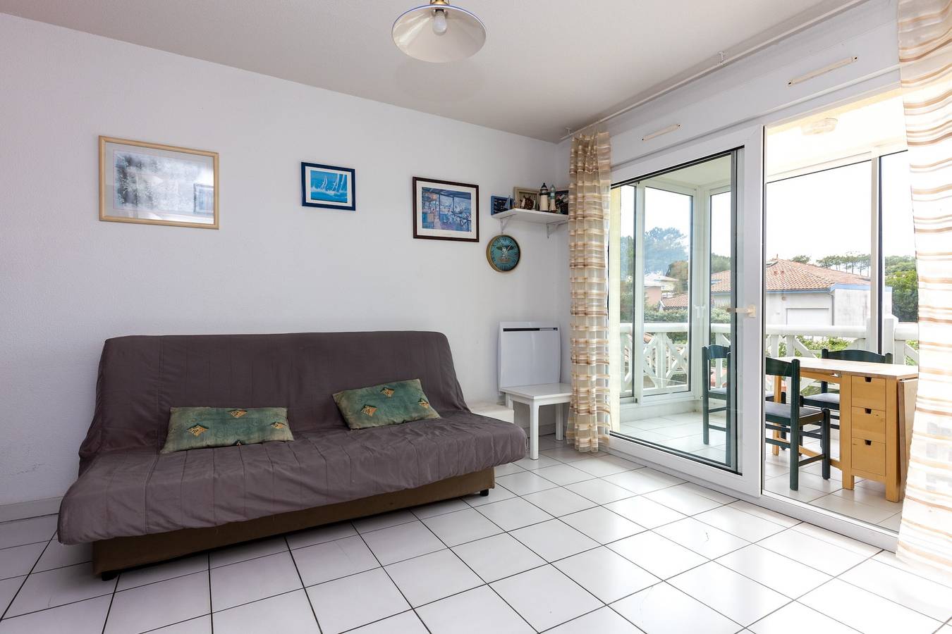 Ganze Wohnung, Ferienwohnung 'T2, 200 m vom Strand entfernt' mit Terrasse in Moliets-Plage, Moliets-et-Maa