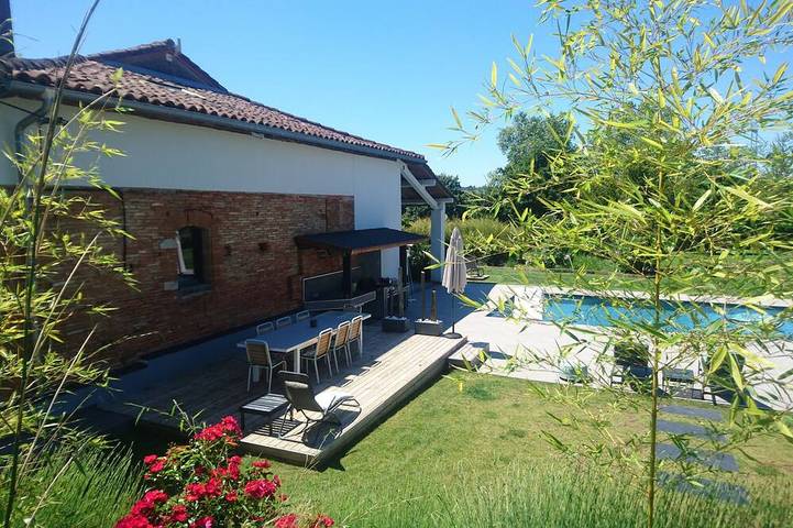 Villa pour 10 personnes, avec jardin, animaux acceptés dans Haute-Garonne