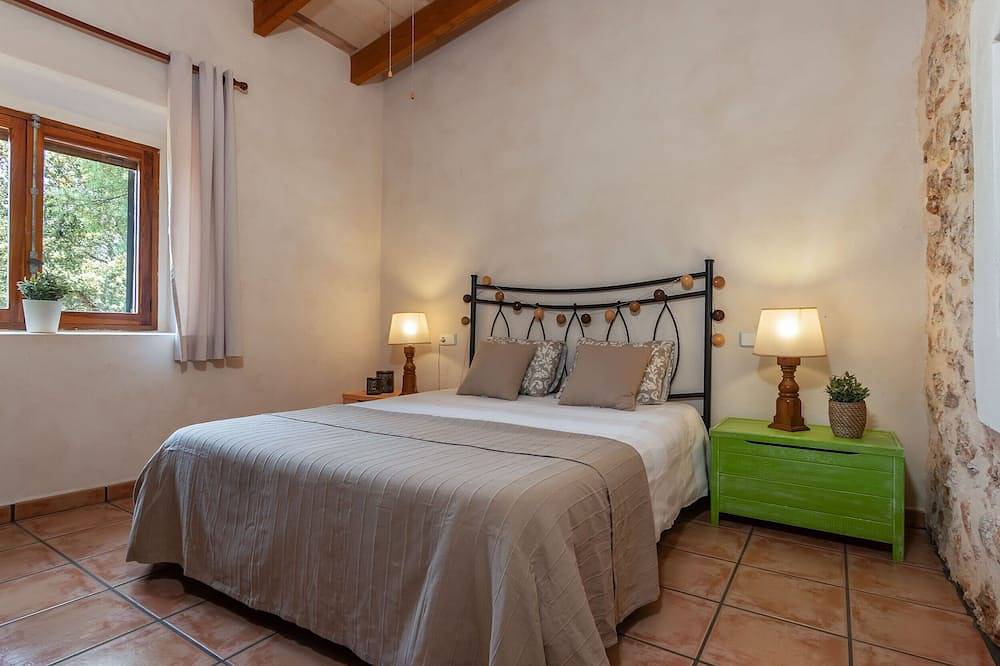 Finca Sa Casa Nova – authentic finca with character in Lloret de Vistalegre, Majorca Center