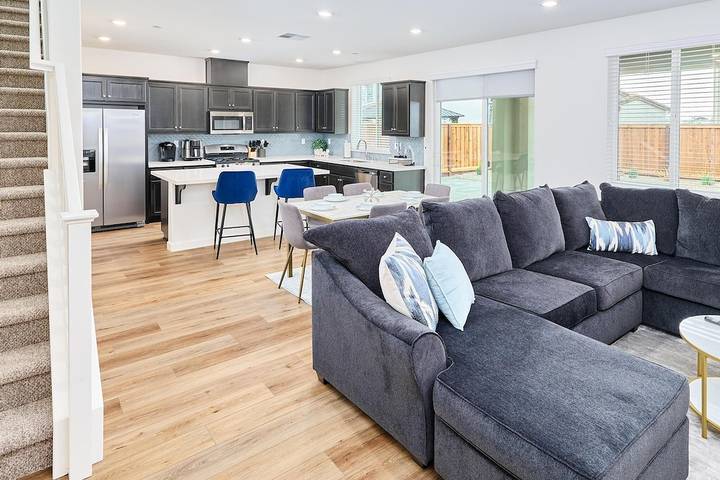 Ferienhaus für 10 Personen, mit Garten und Terrasse - 1