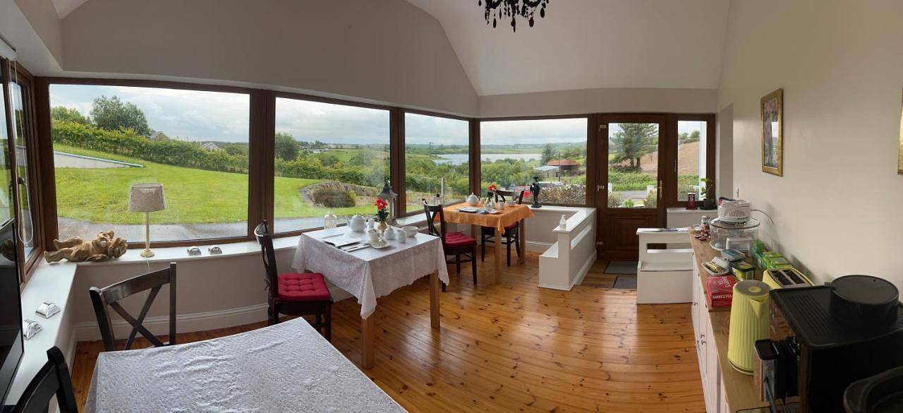 Deluxe Double or Twin Room in Castlebar, Lough Conn