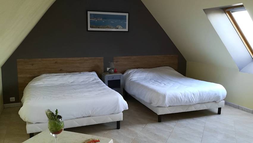 Chambre d’hôte pour 5 personnes, avec jardin, animaux acceptés dans la Manche - 2