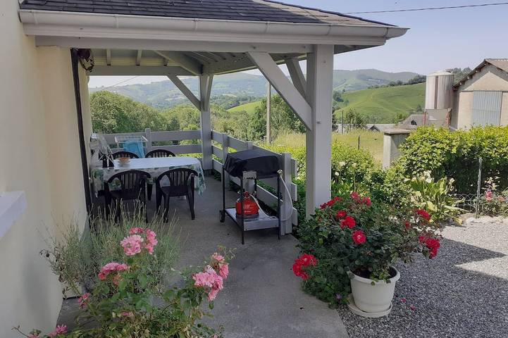 Appartement de vacances pour 4 personnes, avec Balcon/Terrasse ainsi que Terrasse et Jardin