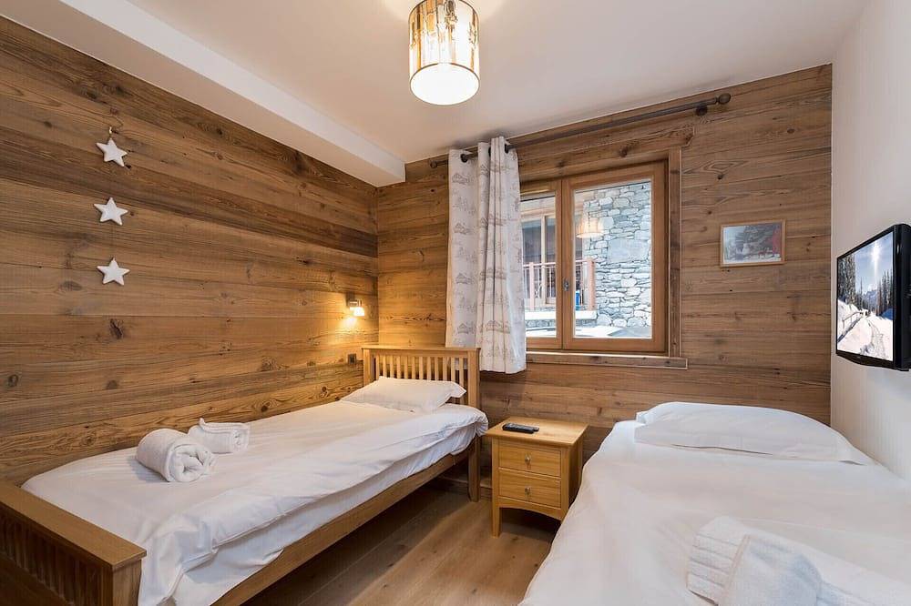 Apartamento entero, Lujoso Apartamento Nuevo 120 m2 al pie de las pistas 4 habitaciones dobles in La Tania, La Perrière