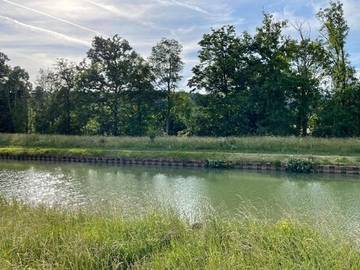 Appartement de vacances pour 4 personnes, avec vue ainsi que piscine et jardin dans vallée de l'Ouche