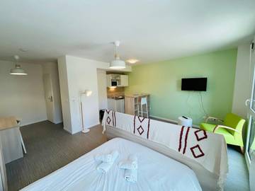 Appartement De Vacances pour 3 Personnes dans Reims, Marne, Photo 2