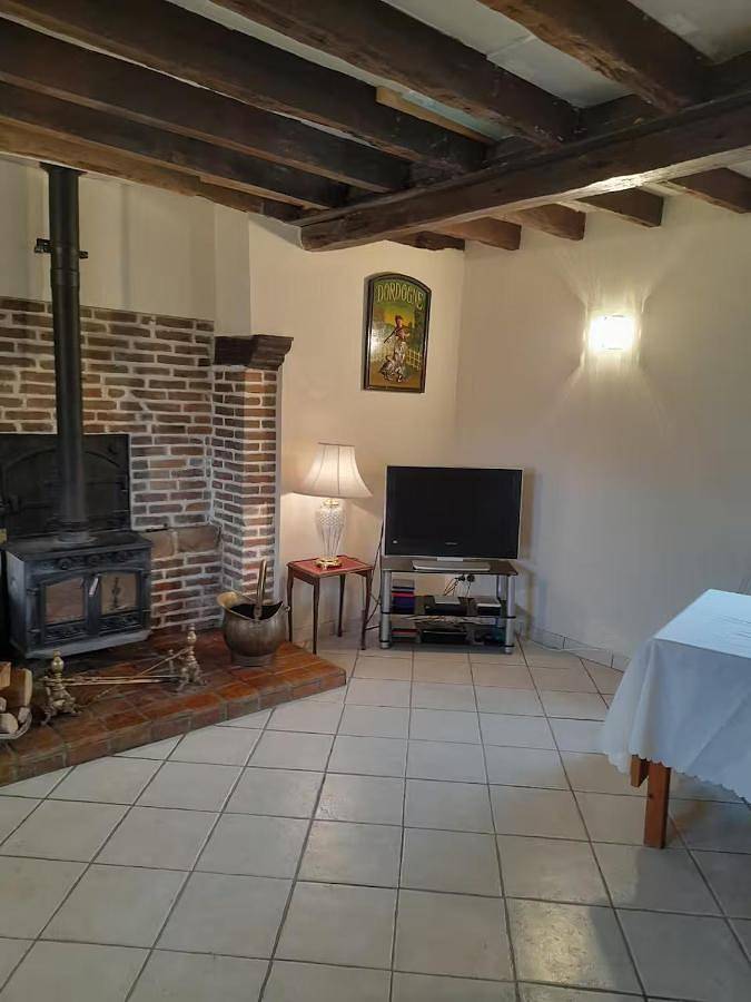 Two-Bedroom House in La Selle-Craonnaise, Mayenne