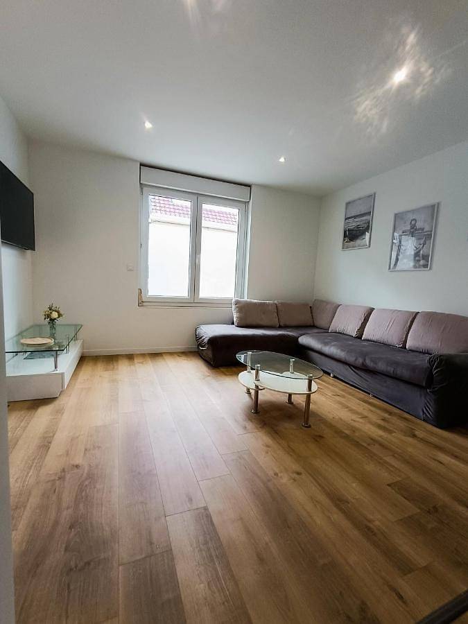 Location de vacances pour 5 personnes, avec vue et terrasse dans Petit-Fort-Philippe - 3