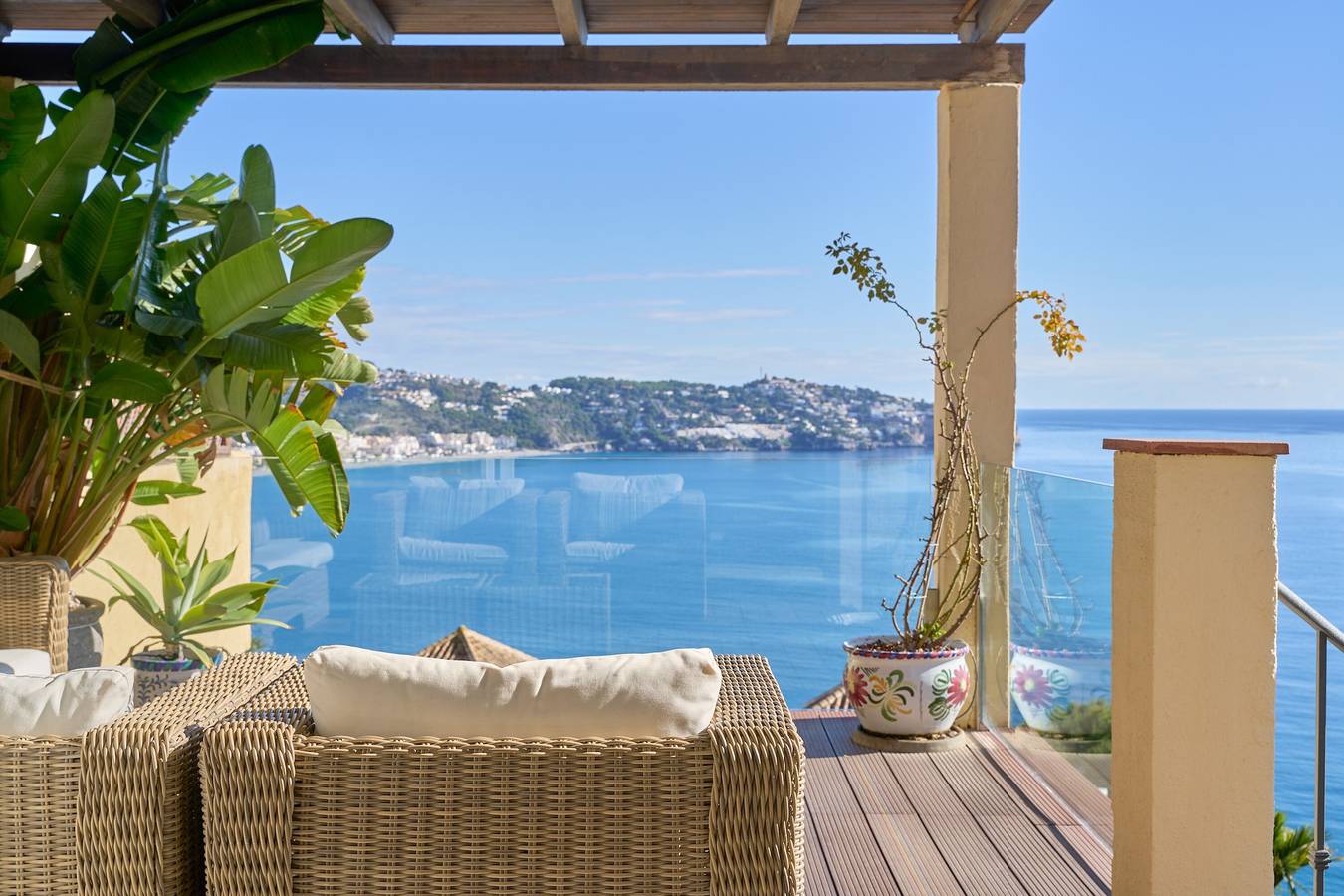 Ferienhaus 'Schönes Haus mit atemberaubendem Meerblick' mit Meerblick, Wlan und Klimaanlage in Cerro Gordo, Almuñecar