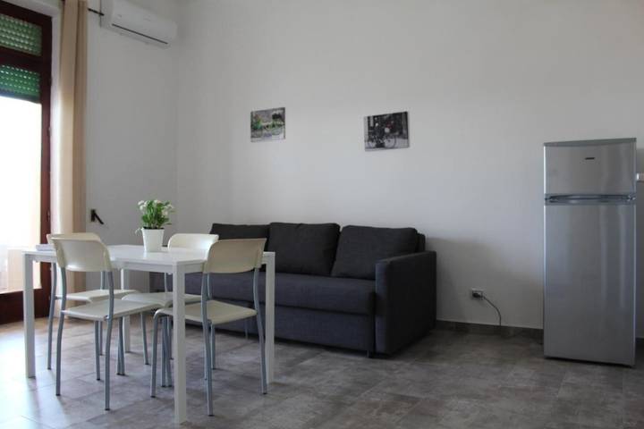 Gîte pour 2 personnes, avec jardin dans Casalabate - 3