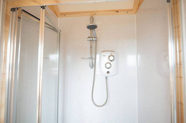 Standard-Optional Hot Tub-Pet Free-Kabine-Ensuite mit Dusche in Cumbria