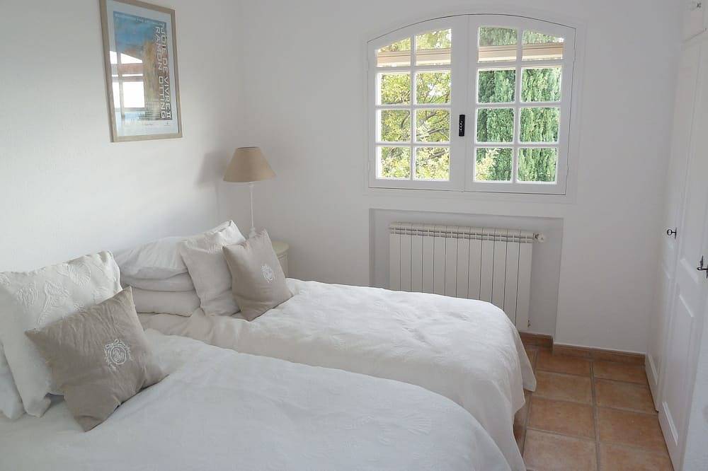 Villa de lujo, piscina privada climatizada y vistas panorámicas al Mediterráneo in Seillans, Region de Draguignan
