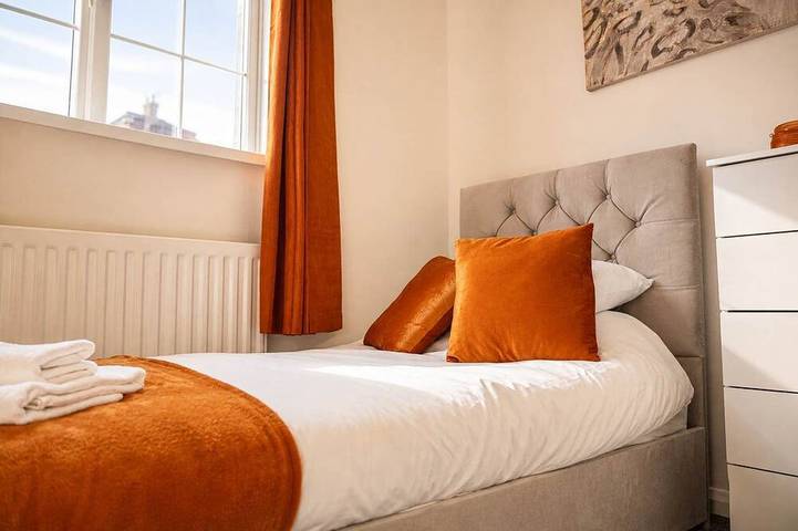Spacious 3Br Equipped Kitchen by Stay With Us in Sunderland