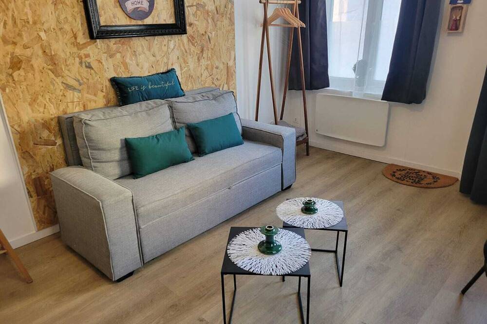 Ganze Wohnung, Ground floor in the heart of downtown Calais in Calais, Calais und Umgebung