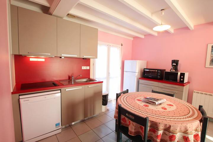 Gîte pour 5 personnes, avec jardin, animaux acceptés