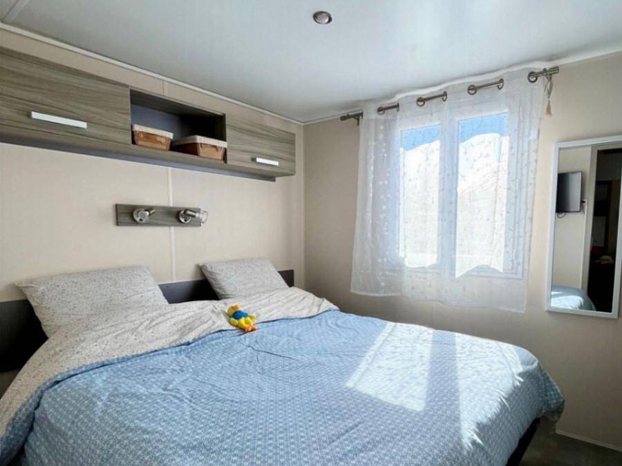 Camping Paradis - Village De Vacances La Gineste - Mobilheim 4 personen - Cottage Premium mit Seeblick in Arnac, Aurillac und Umgebung