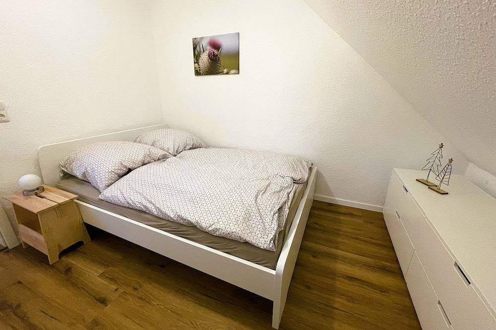 Ganze Wohnung, Große, moderne Ferienwohnung mit Garten und Spielscheune - Hexe 3 in Tanne, Harzvorland