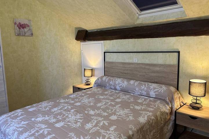 Gîte pour 4 personnes, avec jardin à Bransat - 4