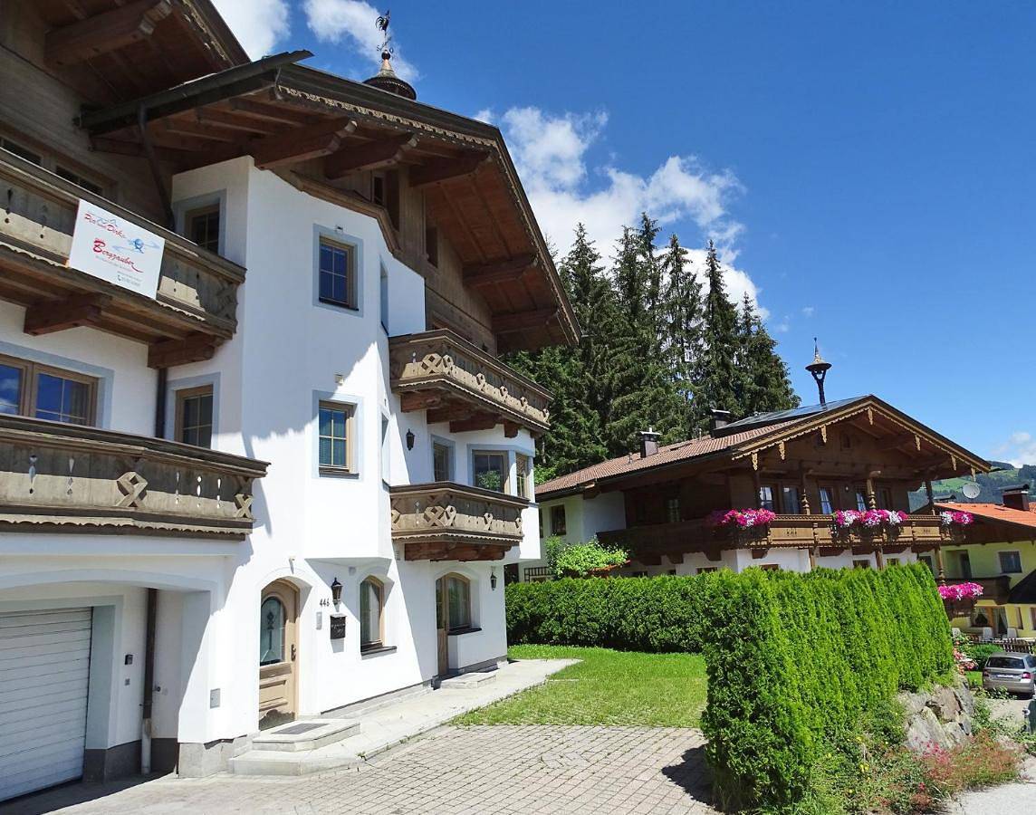 Chalet Bergzauber by Piaunddirk in Tuxer Alpen, Hippach