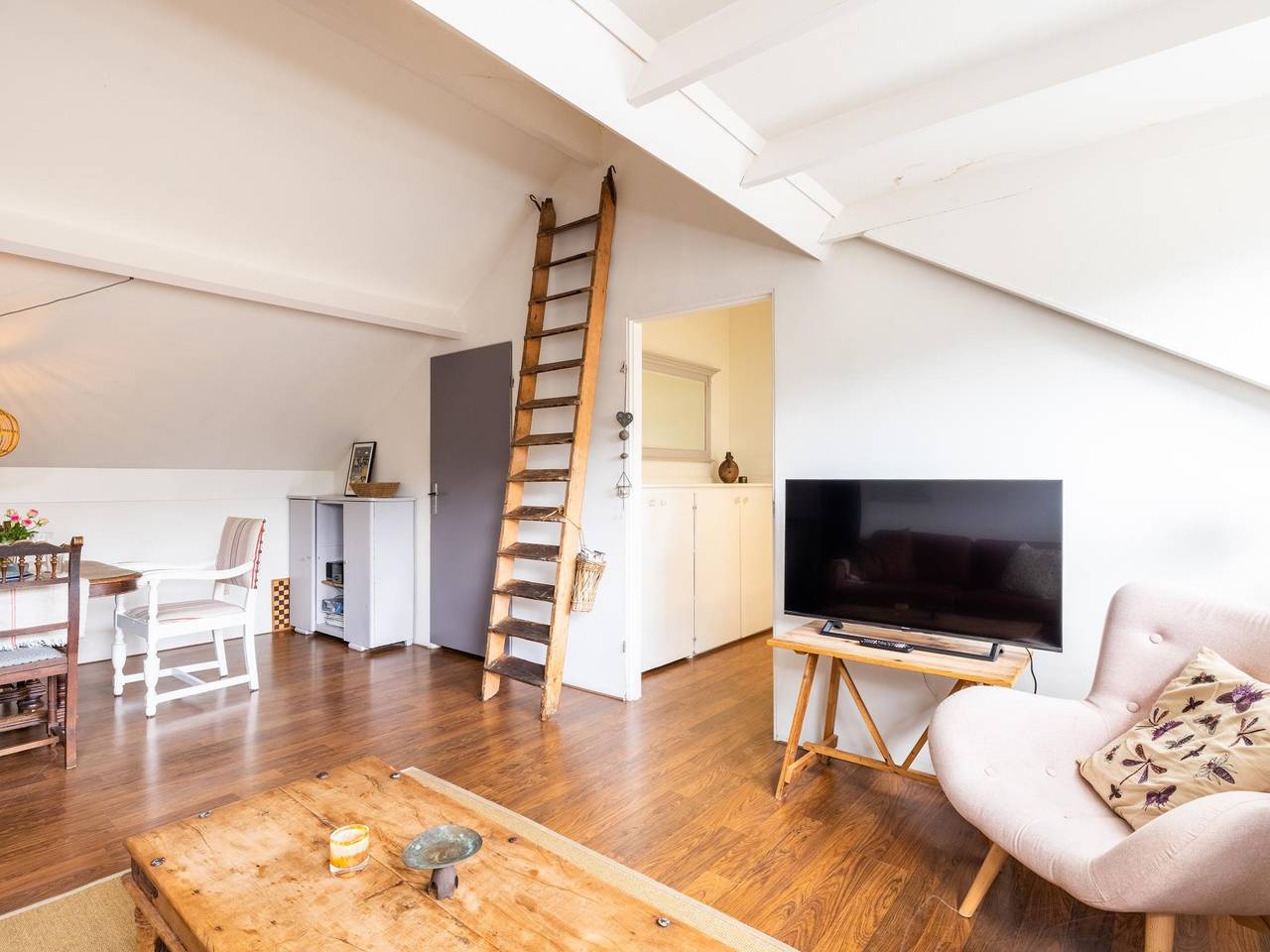 Ganze Wohnung, Attraktive ländliche Wohnung
 in Bergen (Nordholland), Noord-Holland - Nordseeküste