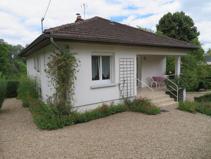Gîte pour 5 personnes, avec Terrasse ainsi que Jardin et Vue