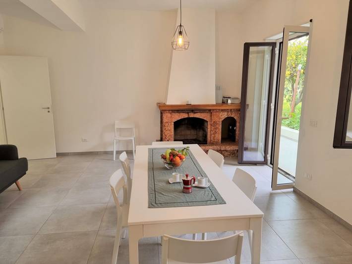 Gîte pour 8 personnes, avec terrasse à Milazzo - 4