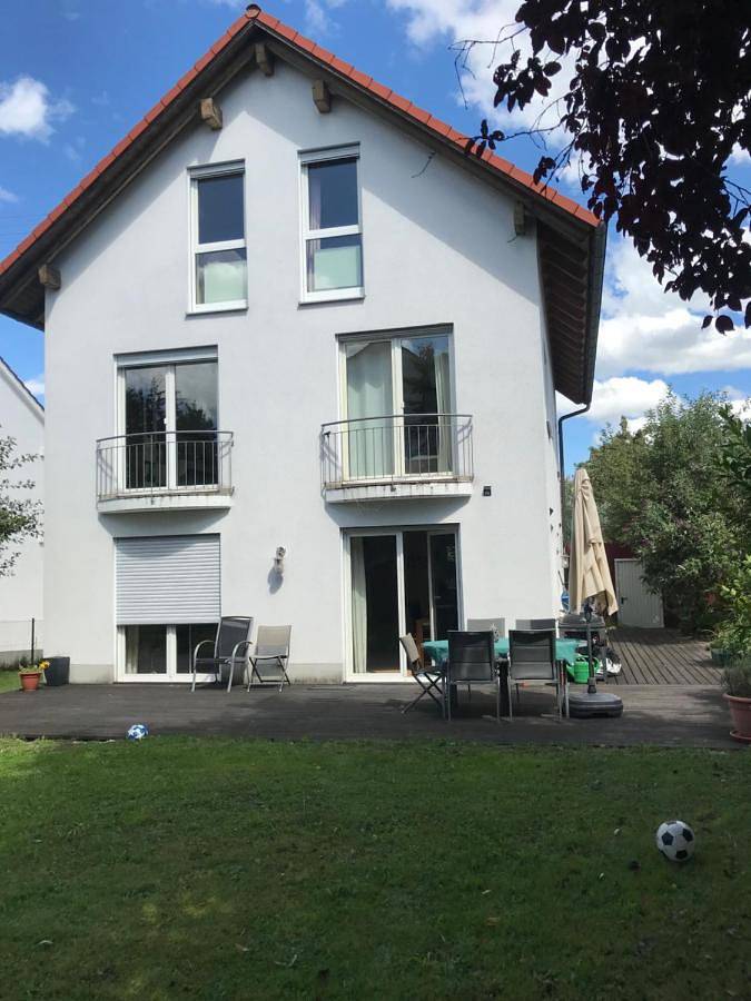 Ferienwohnung für 4 Personen, mit Terrasse und Garten sowie Ausblick in Günzburg - 4