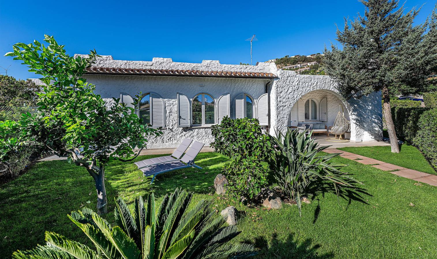Villa 'Donatella' mit Privater Terrasse, Wlan und Klimaanlage in Costa Rei, Muravera