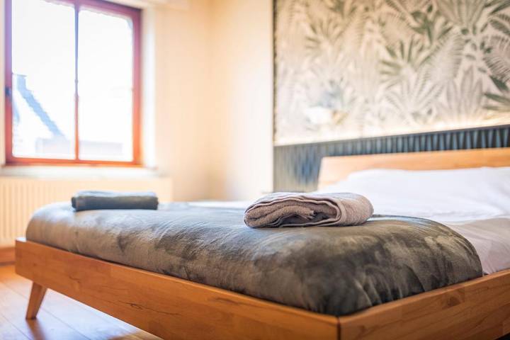 Location de vacances pour 2 personnes, avec vue ainsi que vue sur le lac et jardin à Chaudfontaine - 2